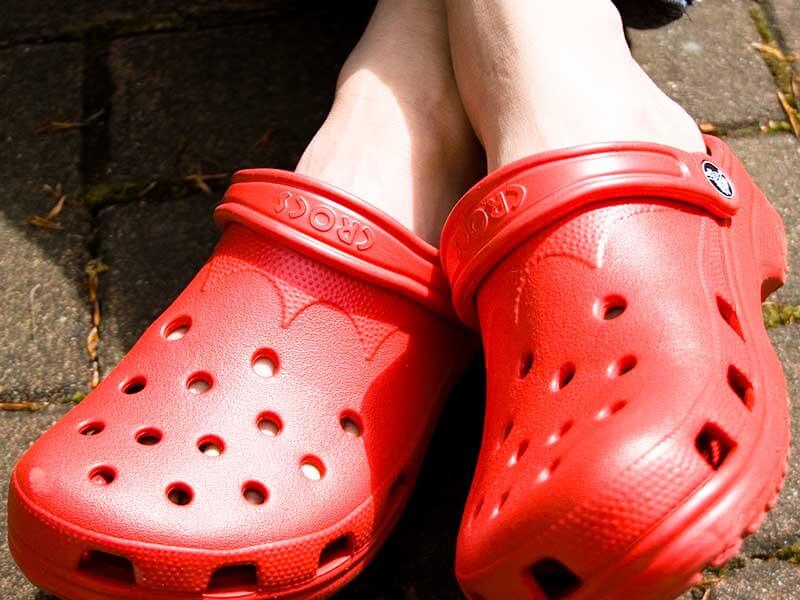 Crocs a Better Investment Than Bitcoin, Says New York Times Reporter