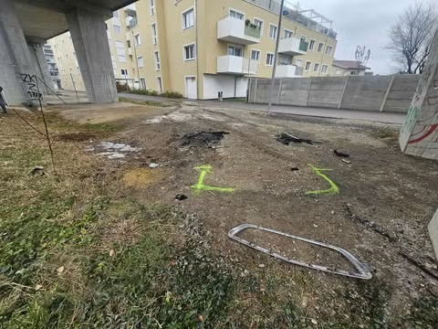 The cleared-out crime scene